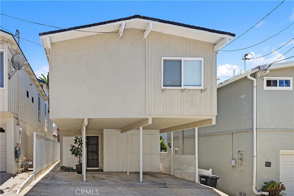 717 Marguerite Avenue