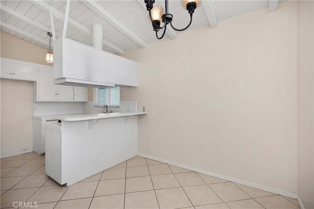 717 Marguerite Avenue