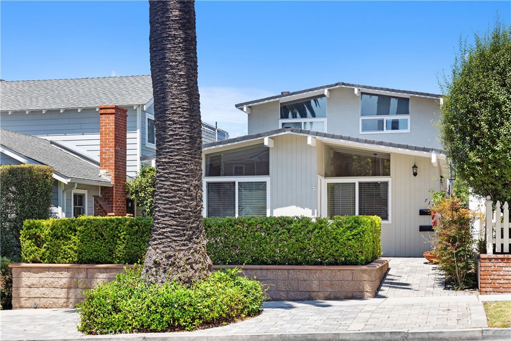 717 Marguerite Avenue