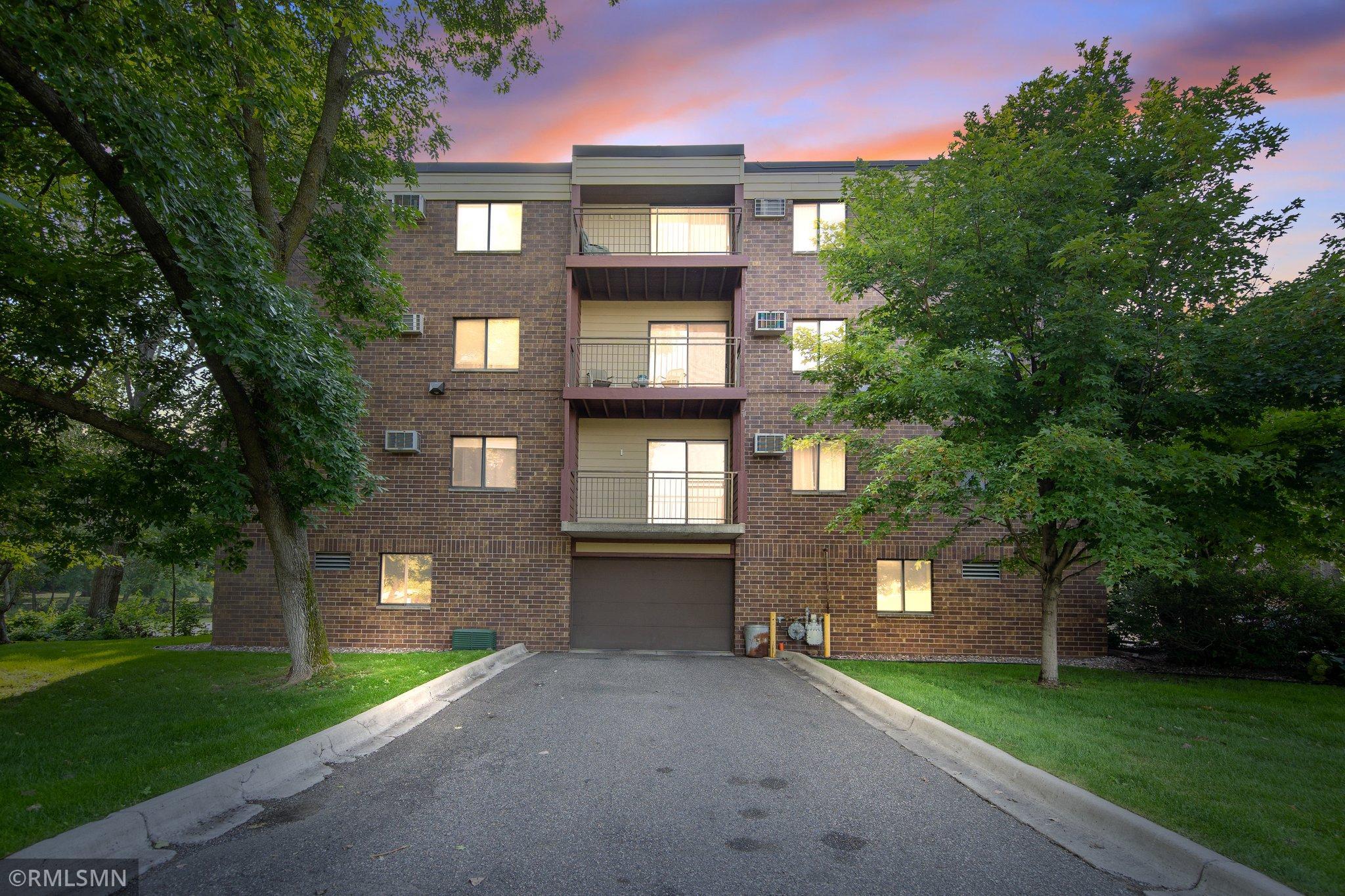 1400 Dakota Avenue S Unit: 203