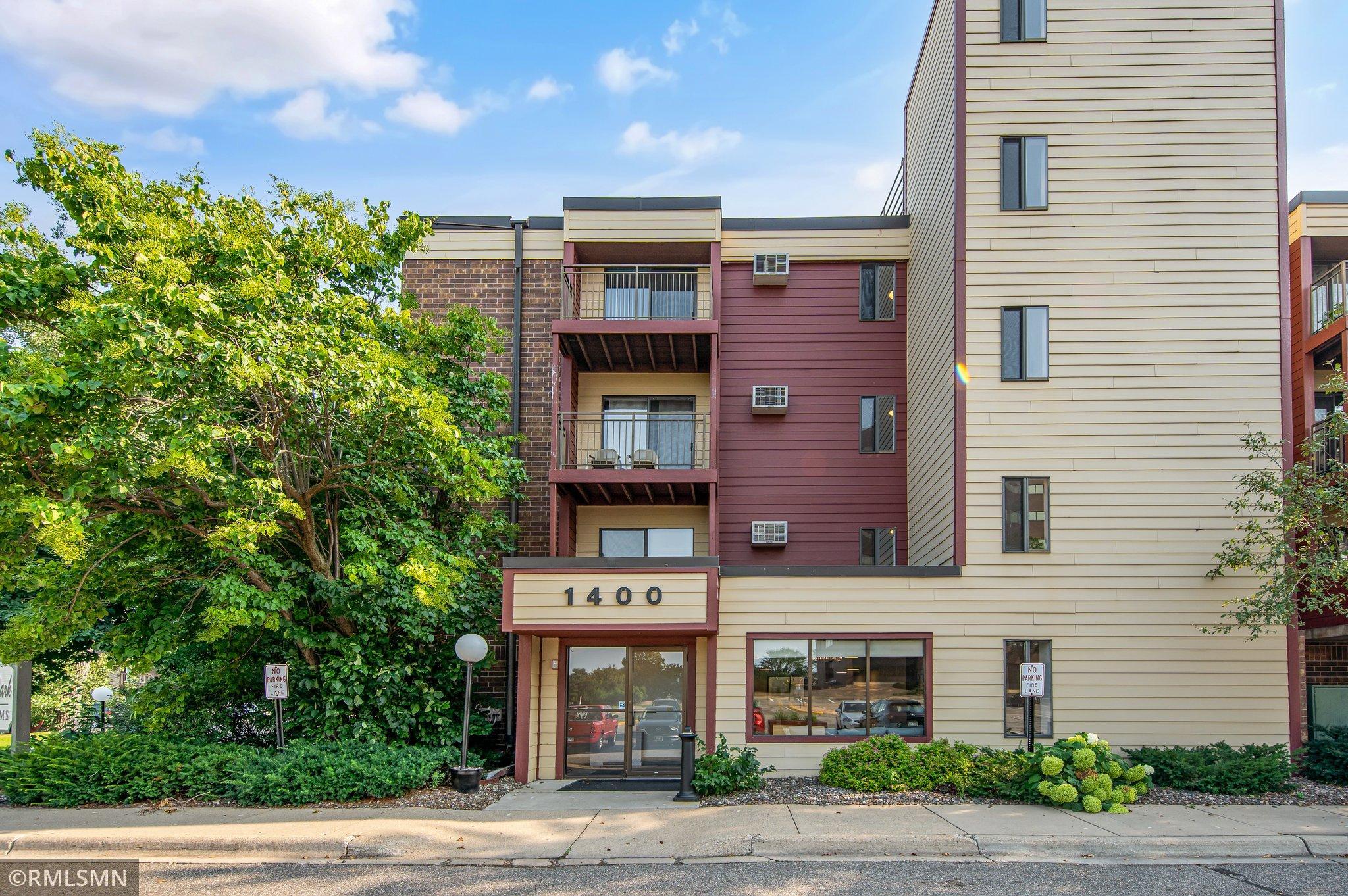 1400 Dakota Avenue S Unit: 203
