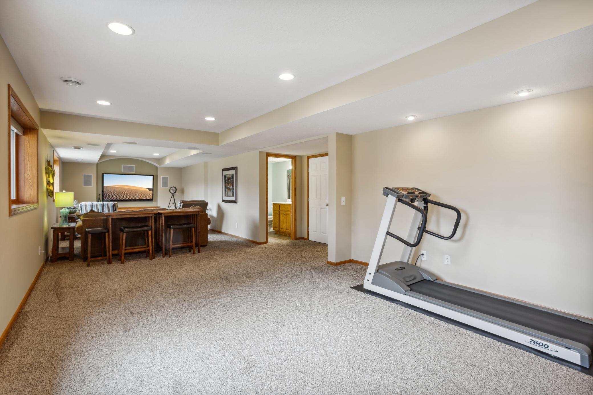 5096 Pondsedge Lane SE