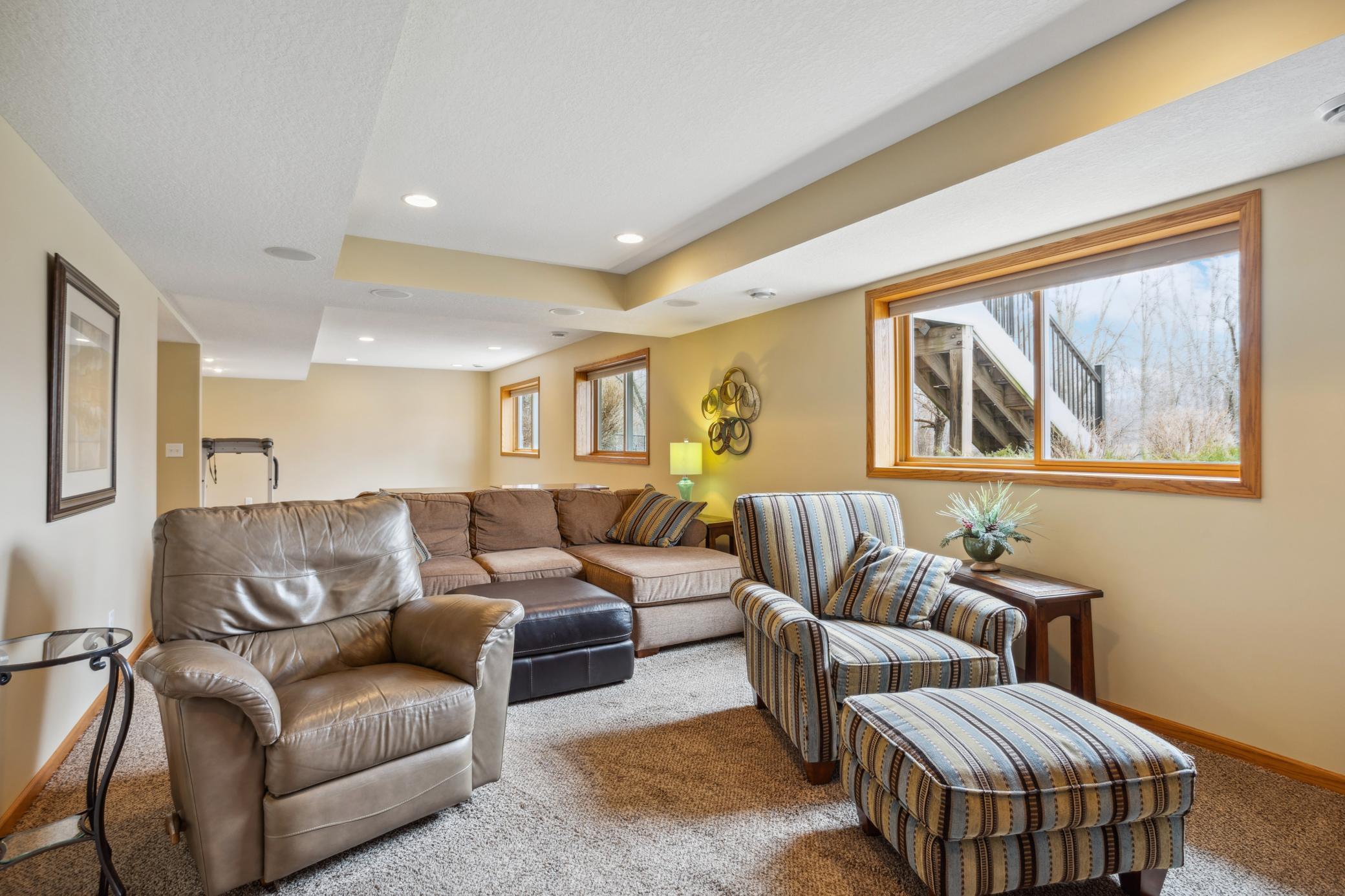 5096 Pondsedge Lane SE