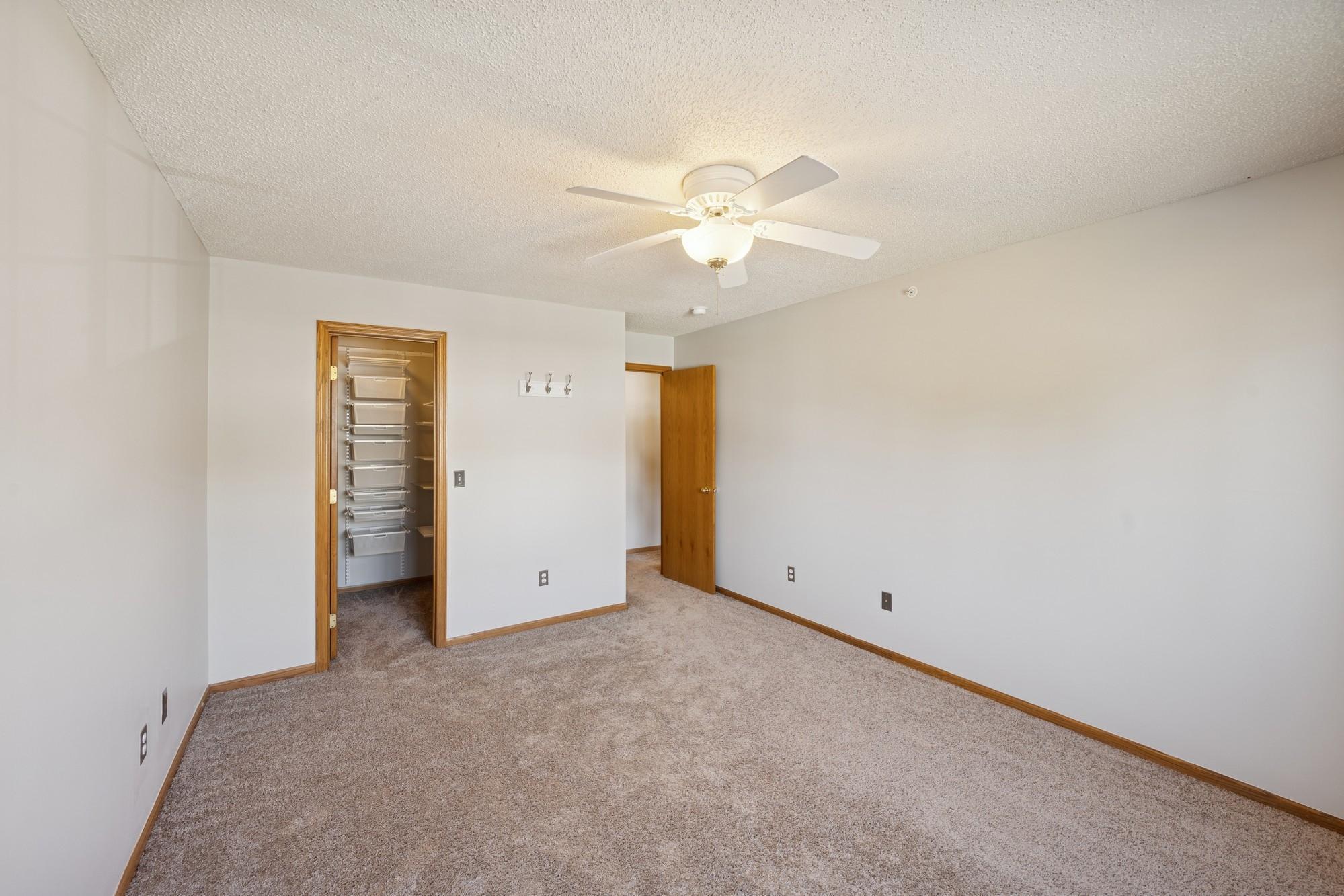 2775 Ranchview Lane N Unit: 10
