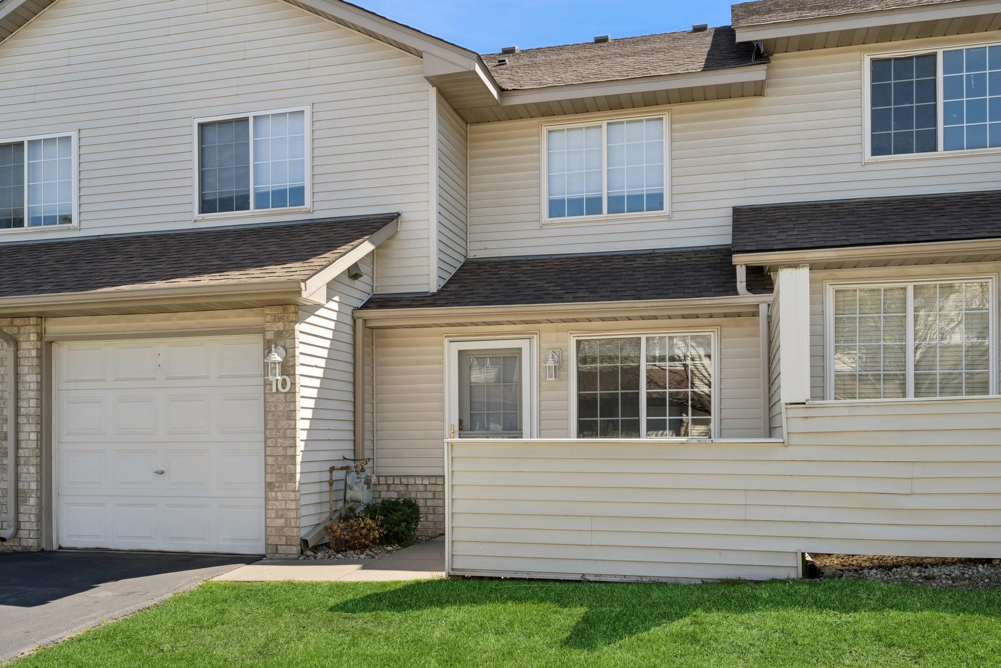 2775 Ranchview Lane N Unit: 10