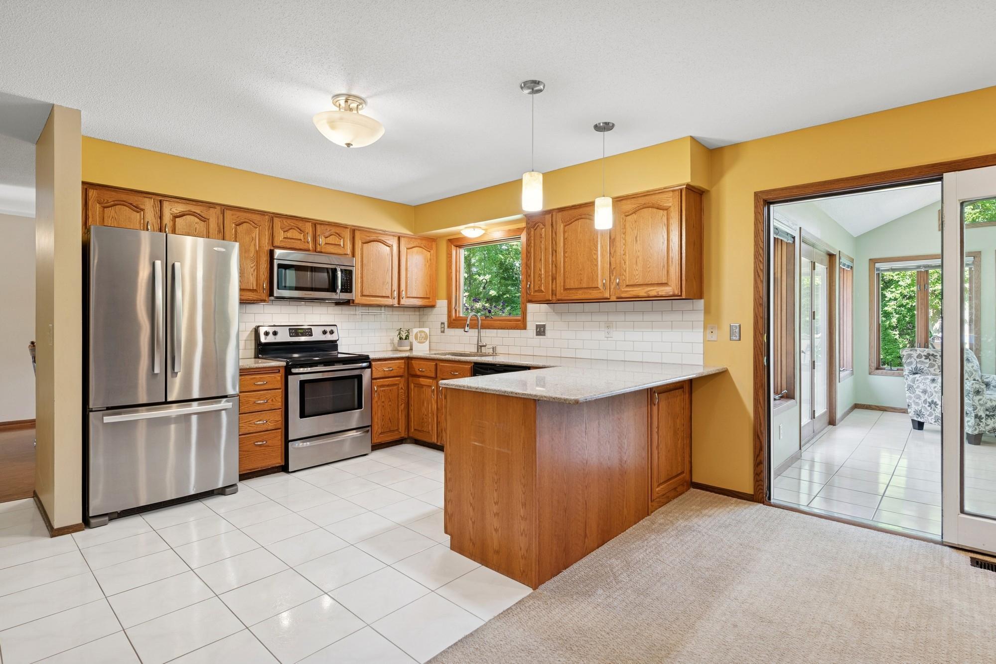 10316 Zinran Avenue S