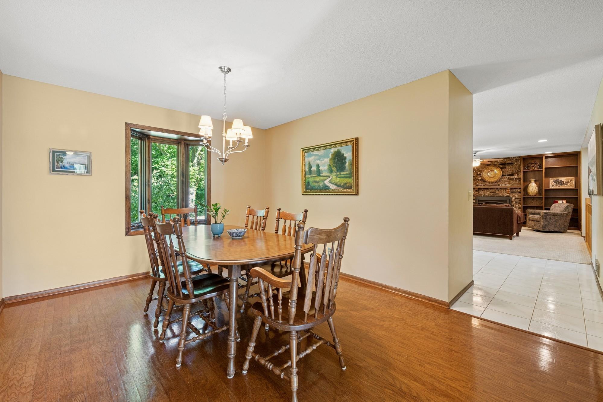 10316 Zinran Avenue S