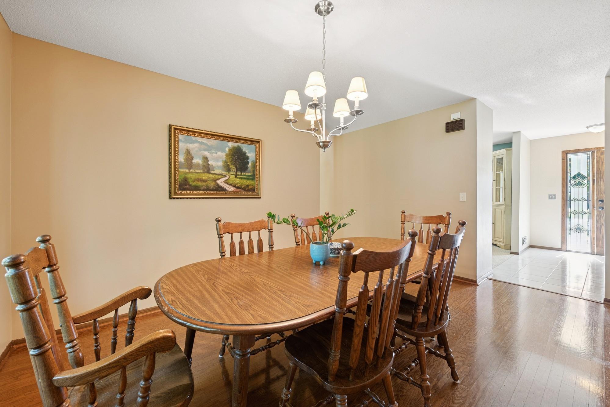 10316 Zinran Avenue S