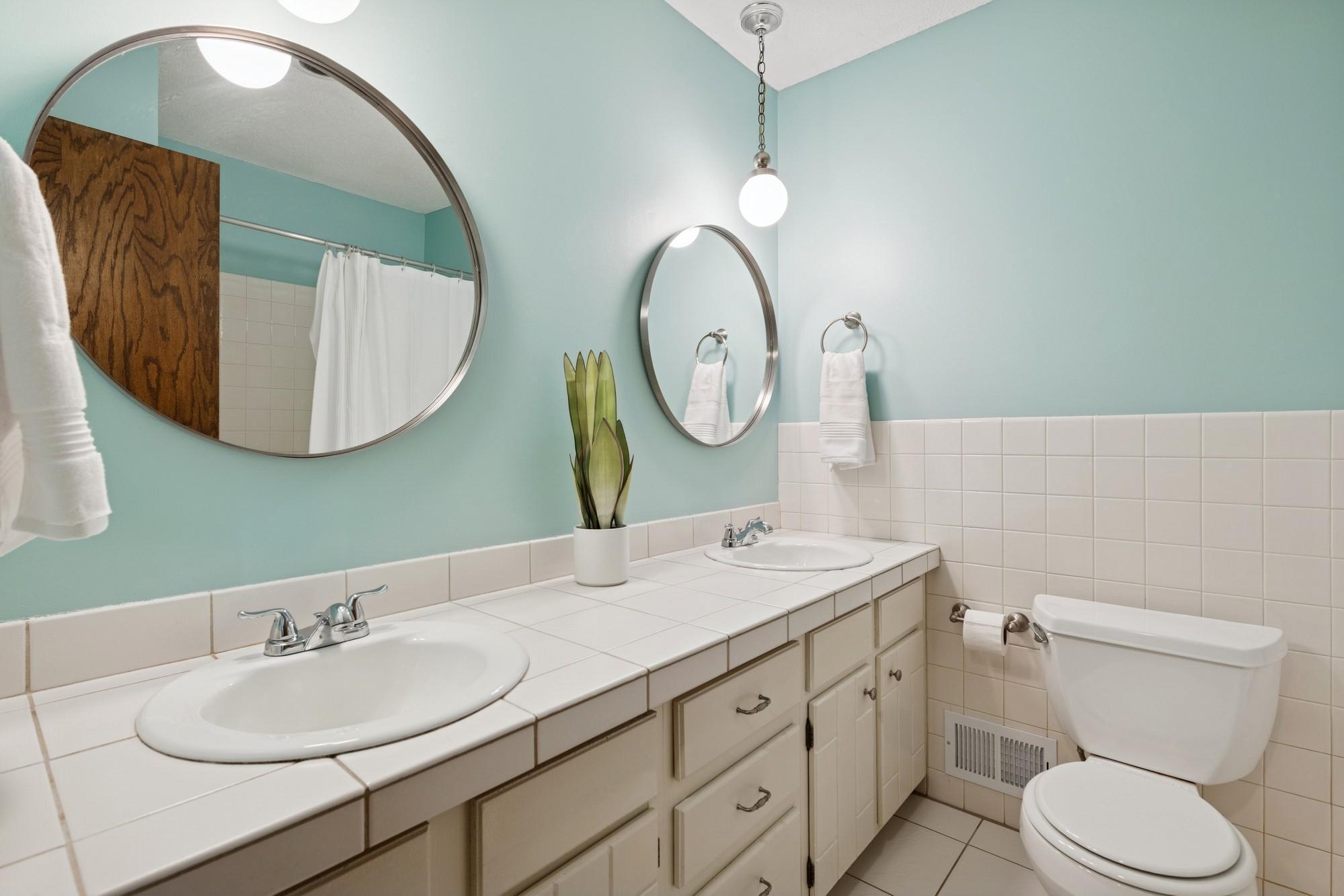 10316 Zinran Avenue S