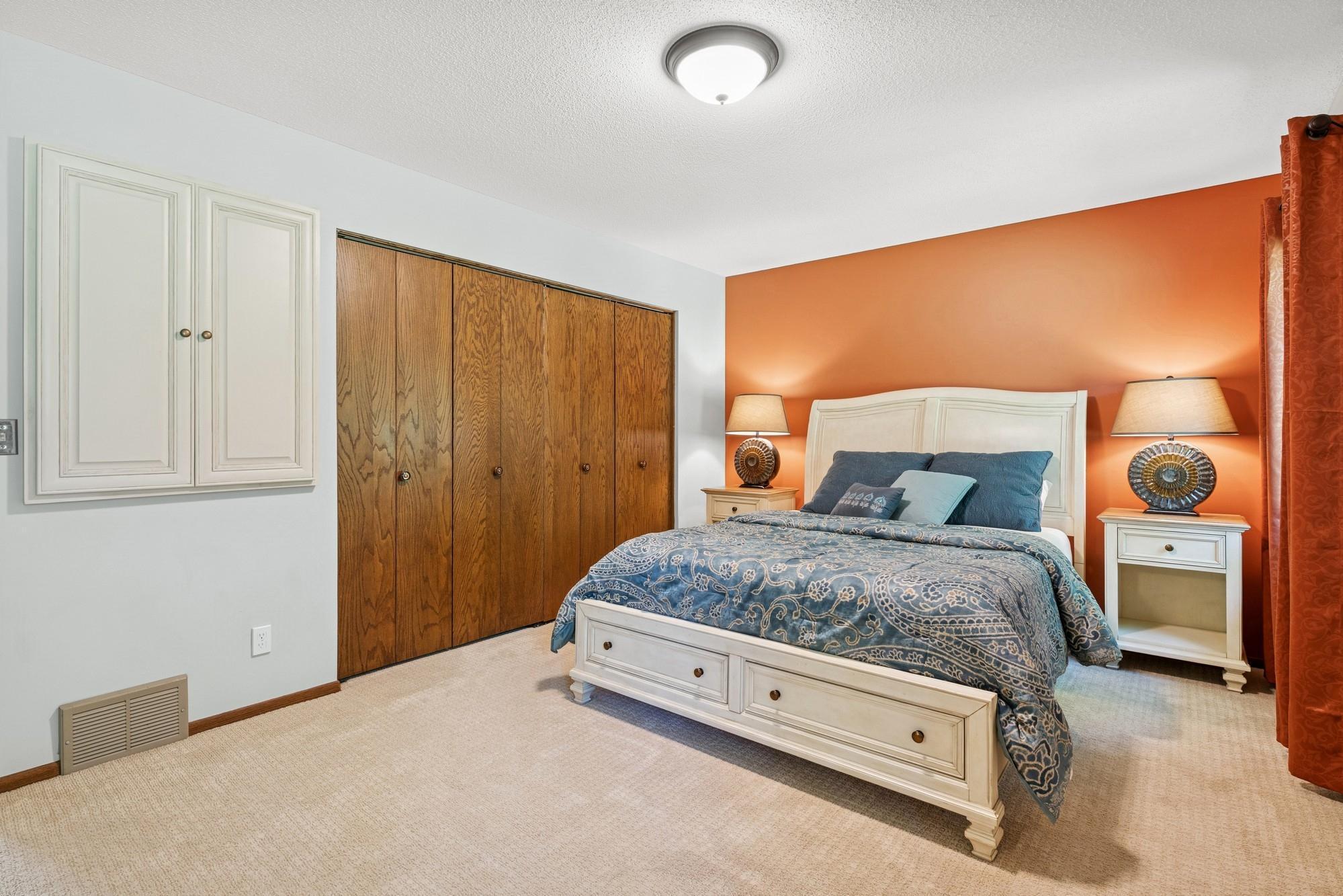 10316 Zinran Avenue S