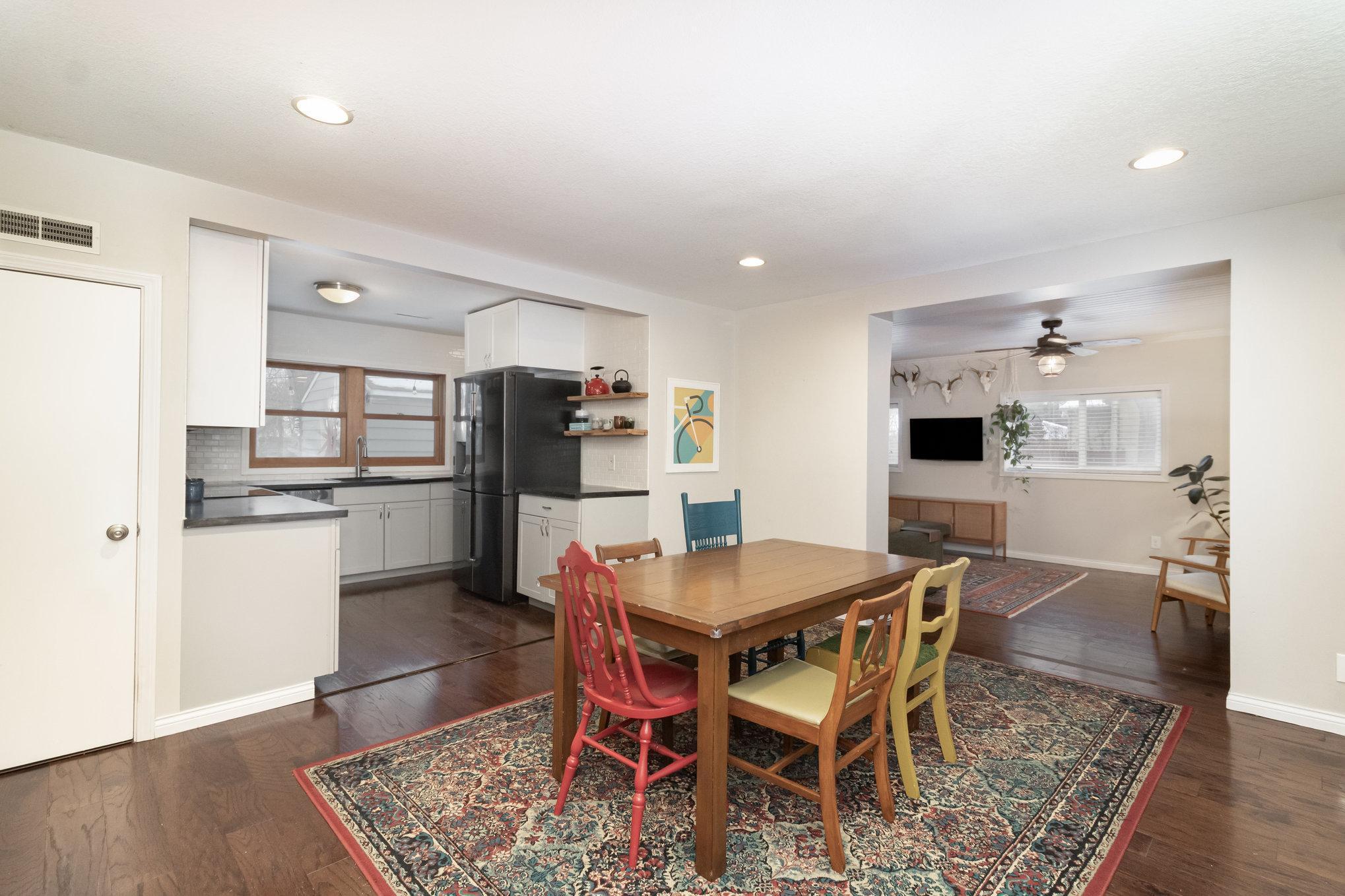 3305 Arthur Street NE