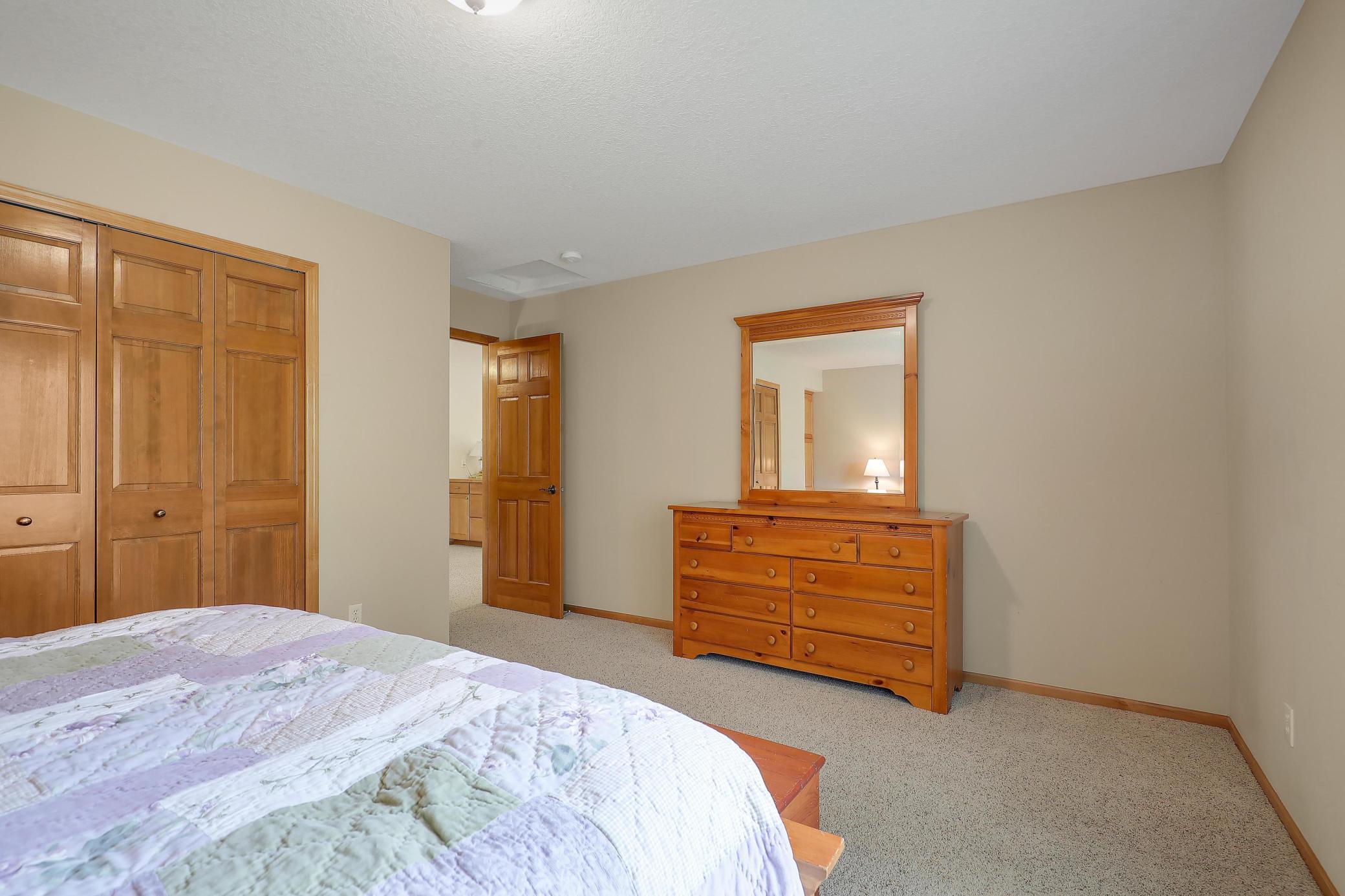 17039 Valley Road