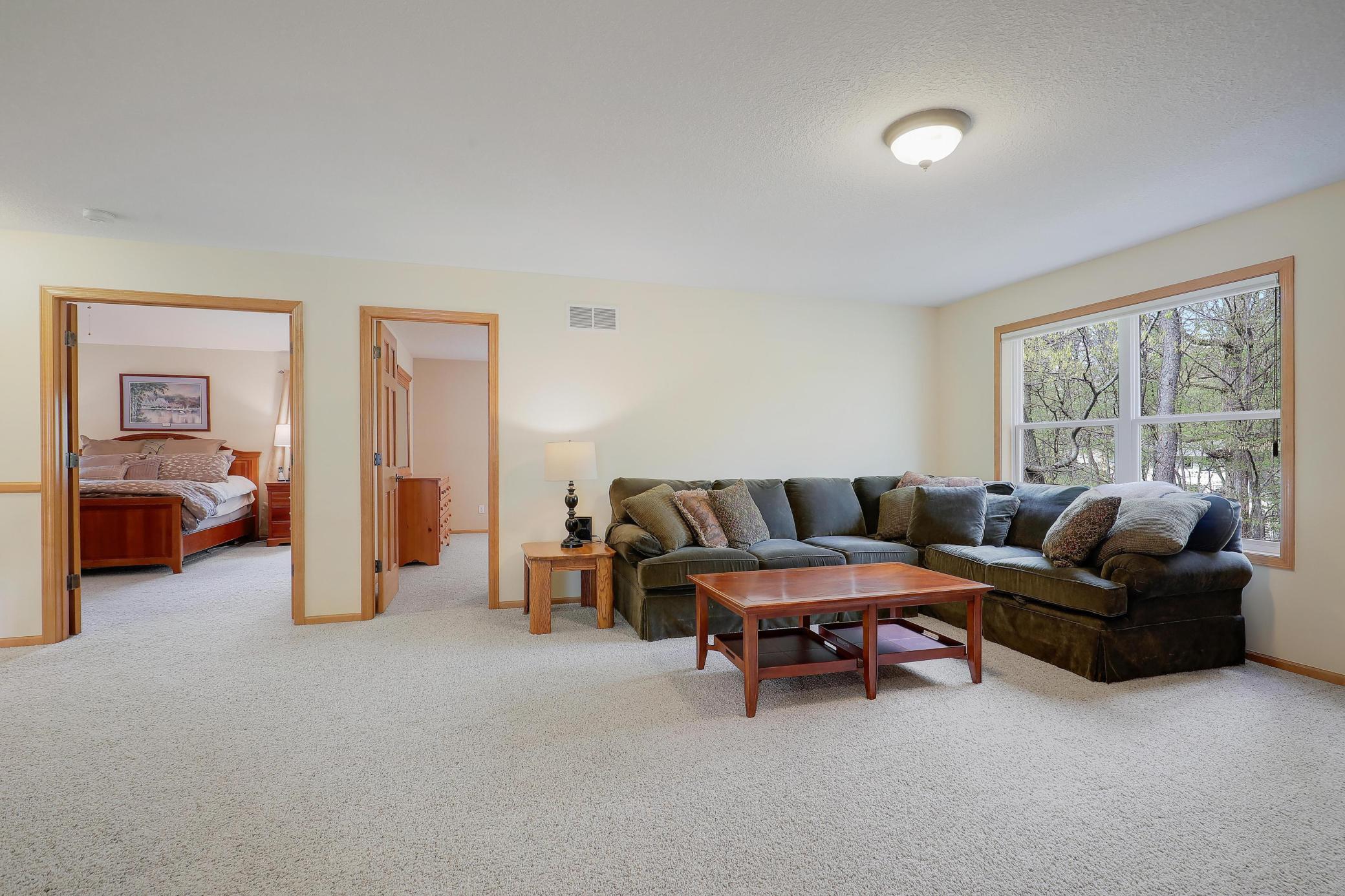 17039 Valley Road