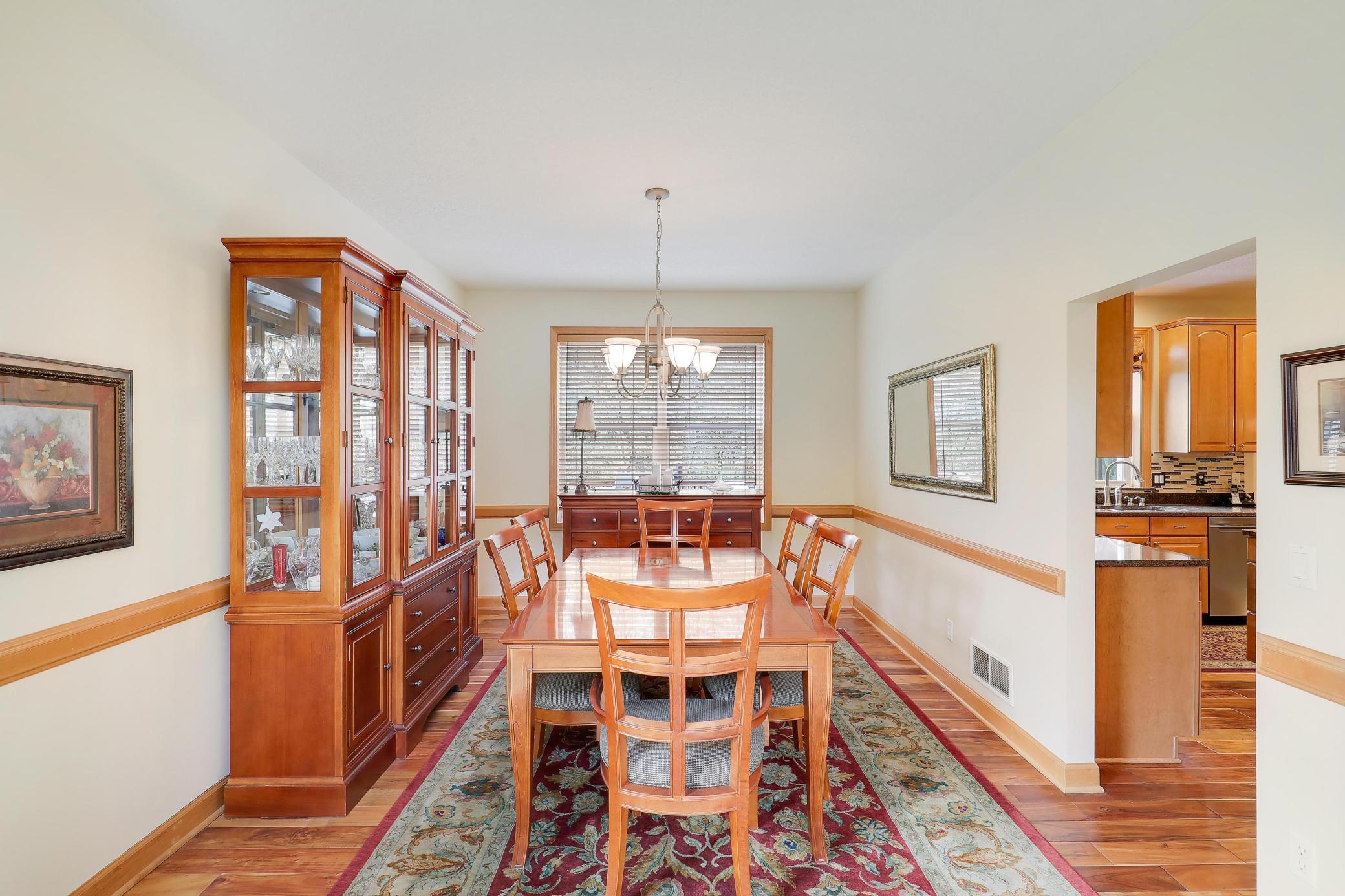 17039 Valley Road