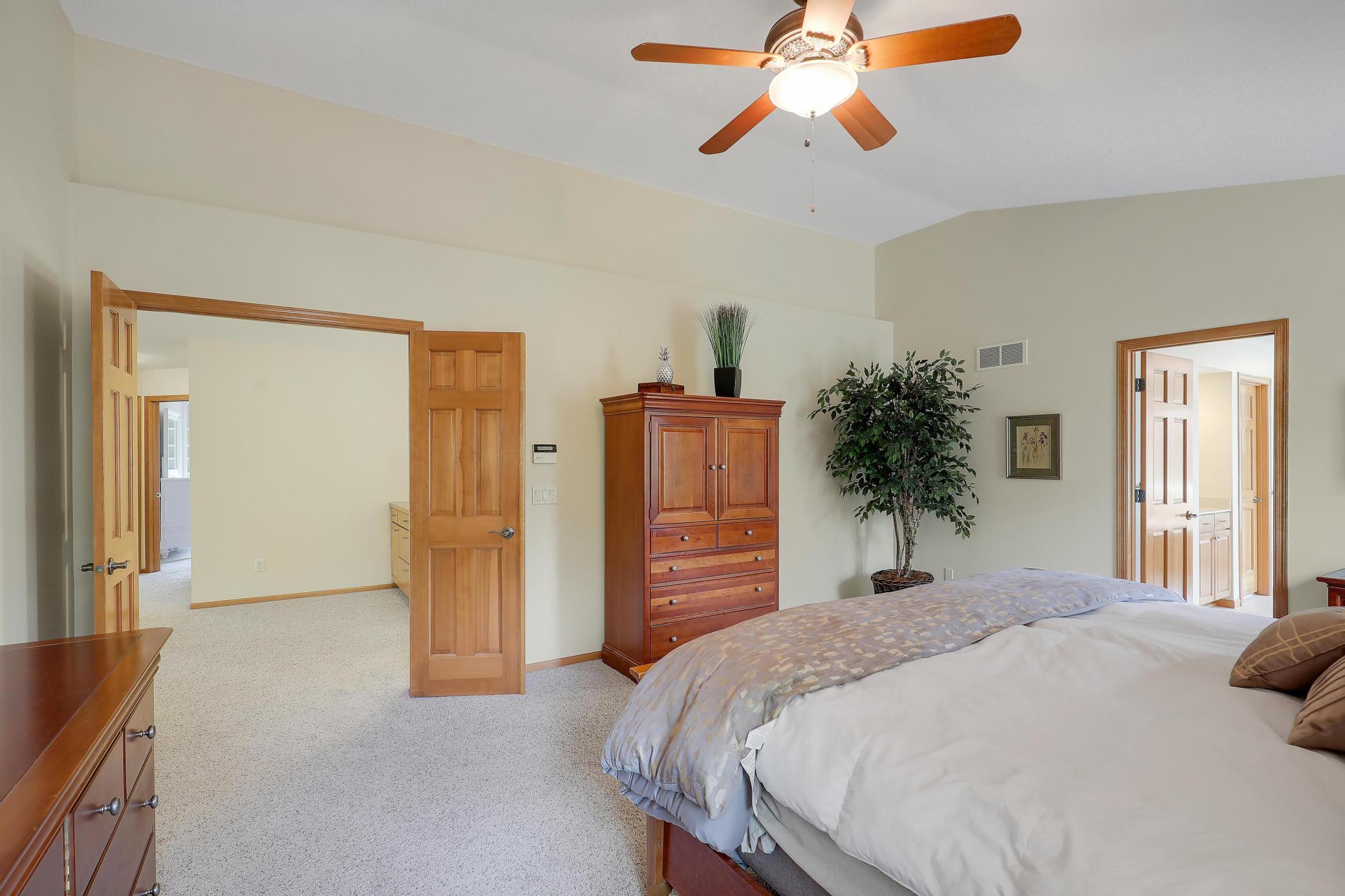 17039 Valley Road
