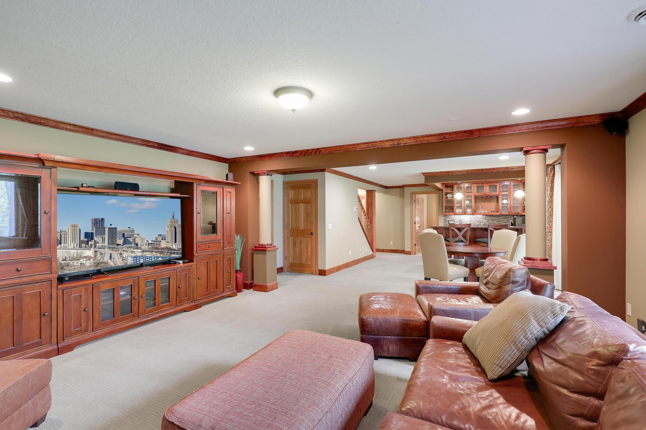17039 Valley Road