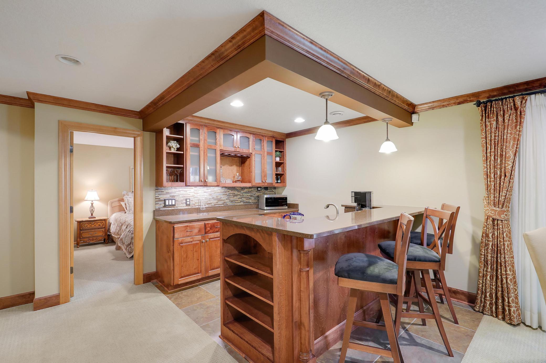 17039 Valley Road