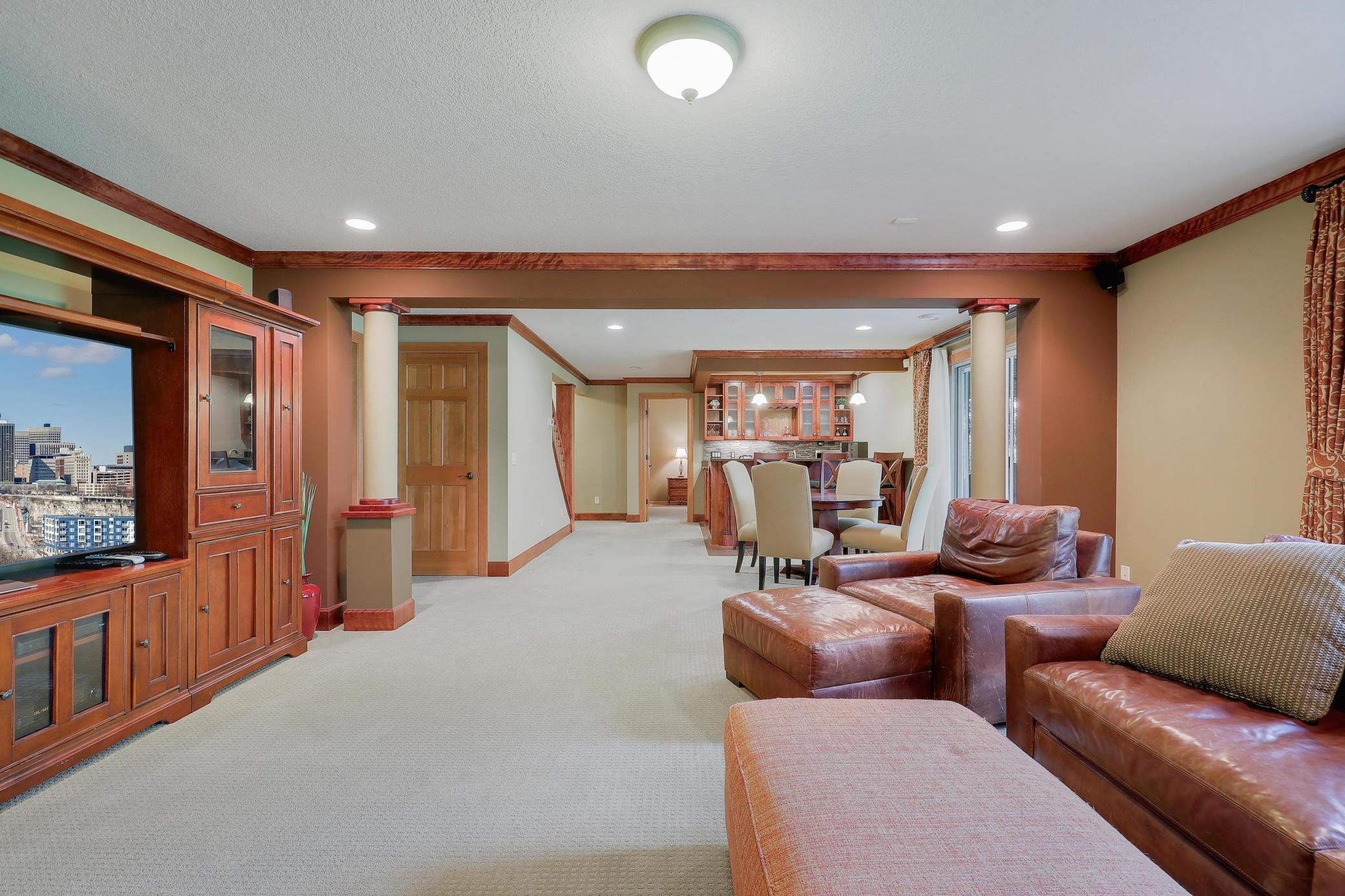 17039 Valley Road