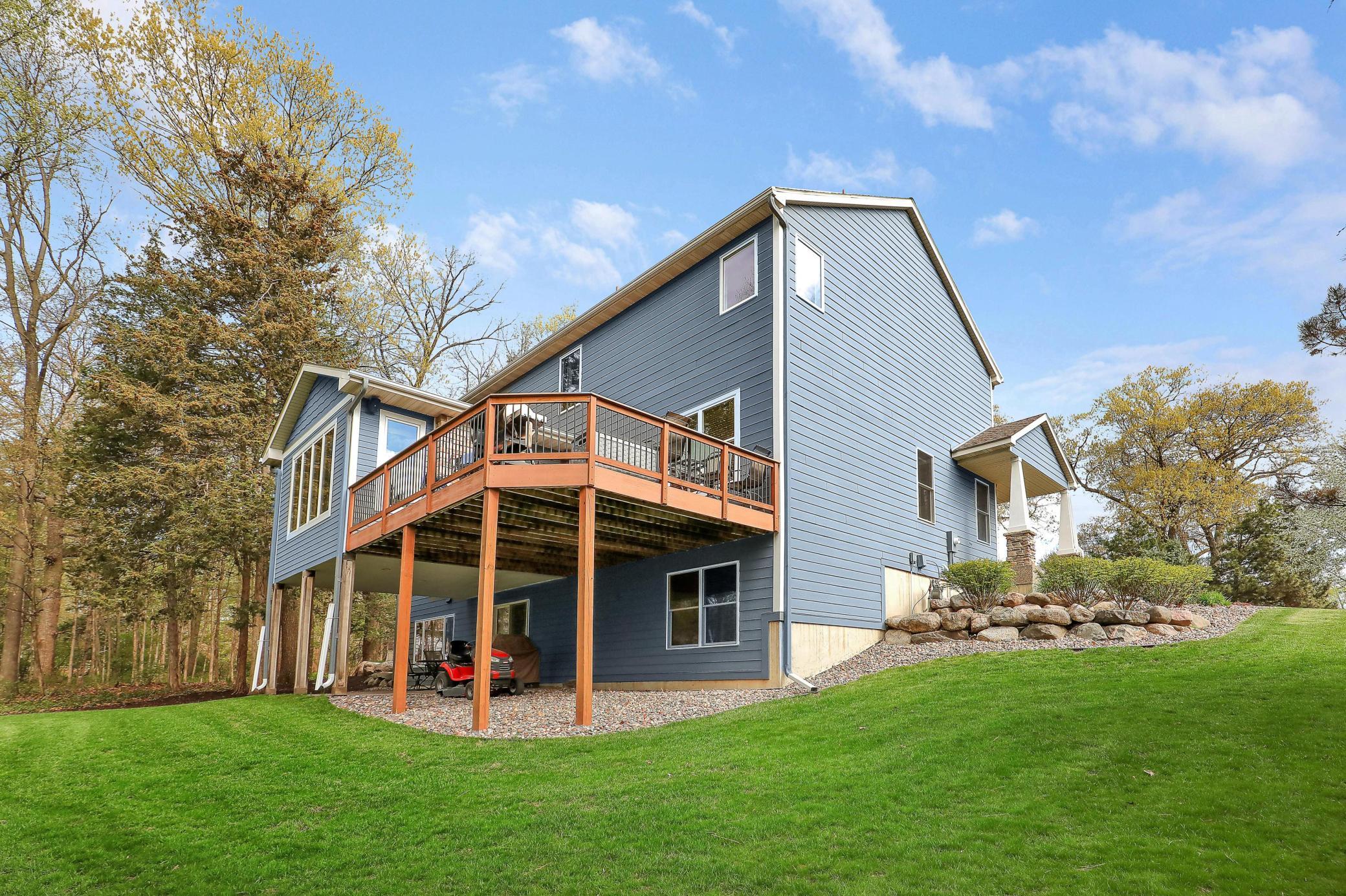17039 Valley Road