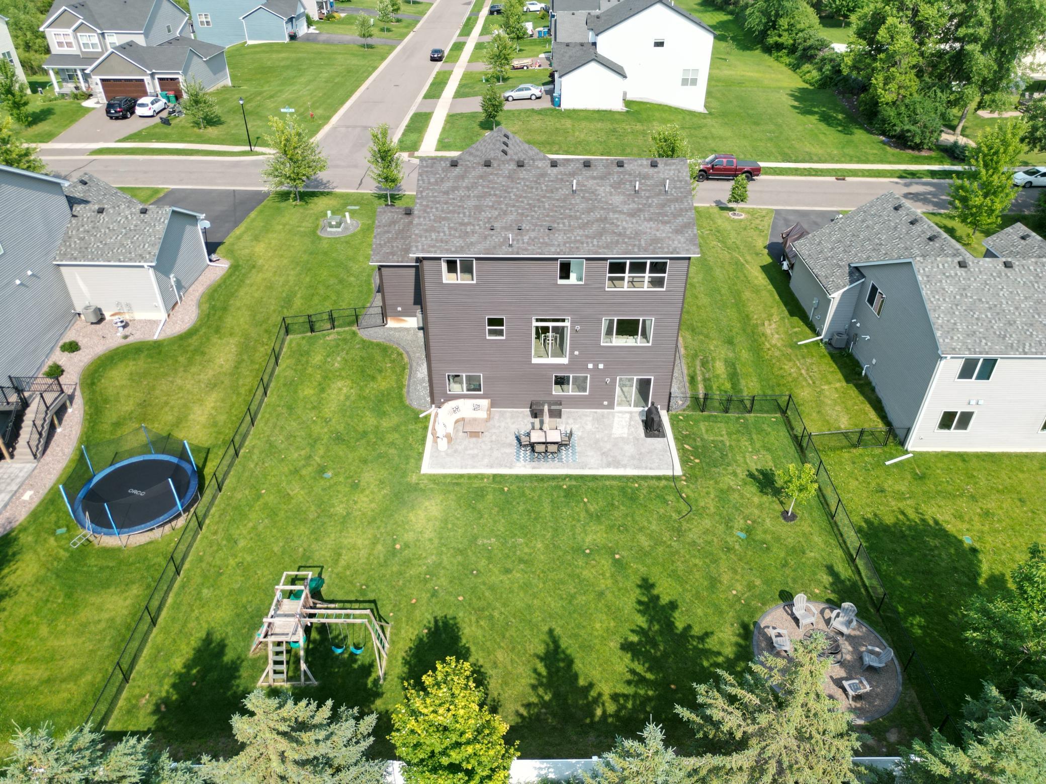 7485 Mackenzie Avenue NE