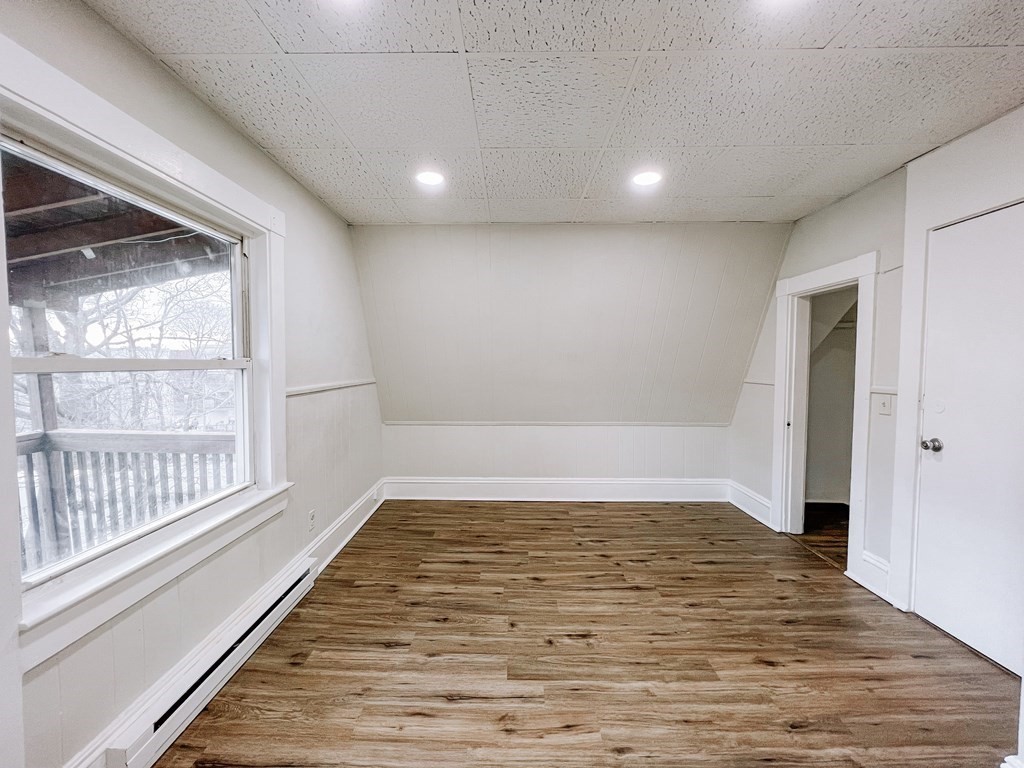 92 S Common St Unit: 3