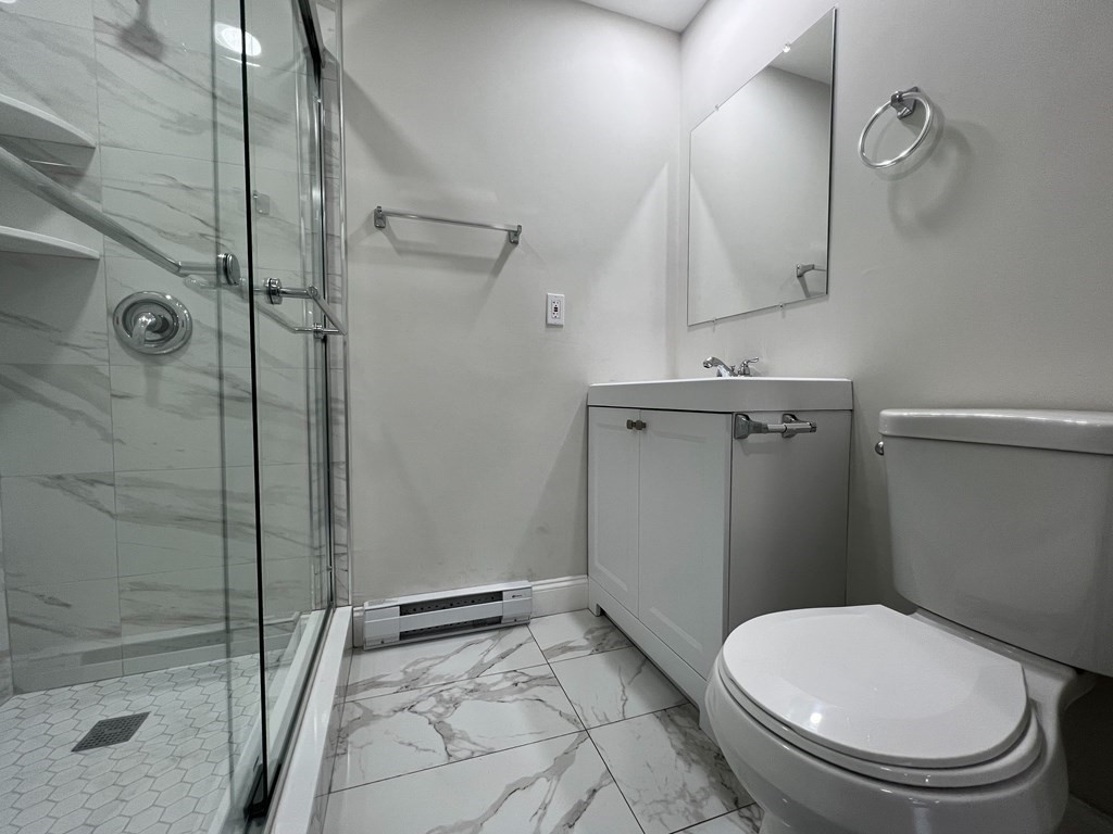 92 S Common St Unit: 3