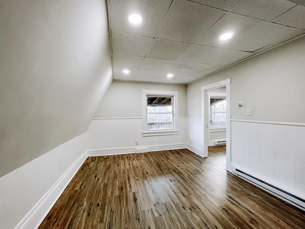 92 S Common St Unit: 3