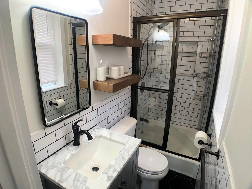 57 West Cedar St Unit: 11