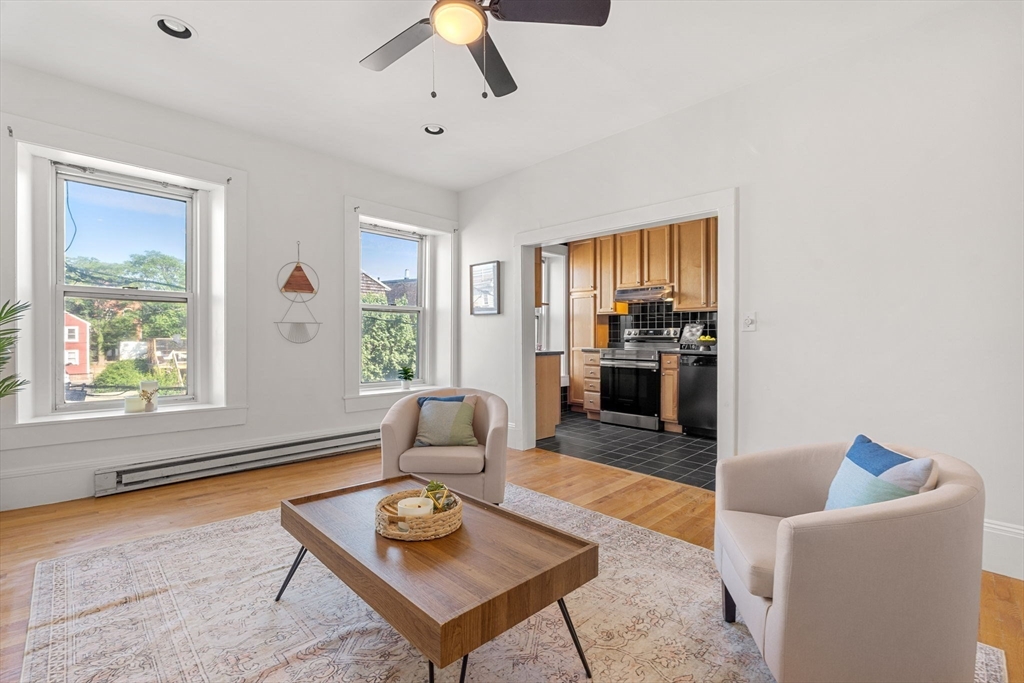 77 Pearl St # 3