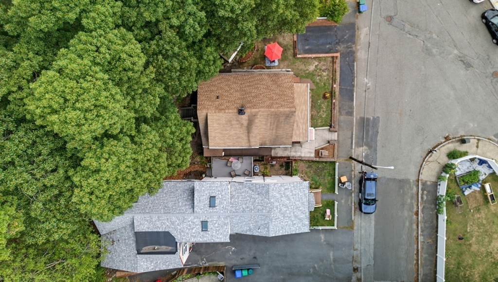 60 Haines St