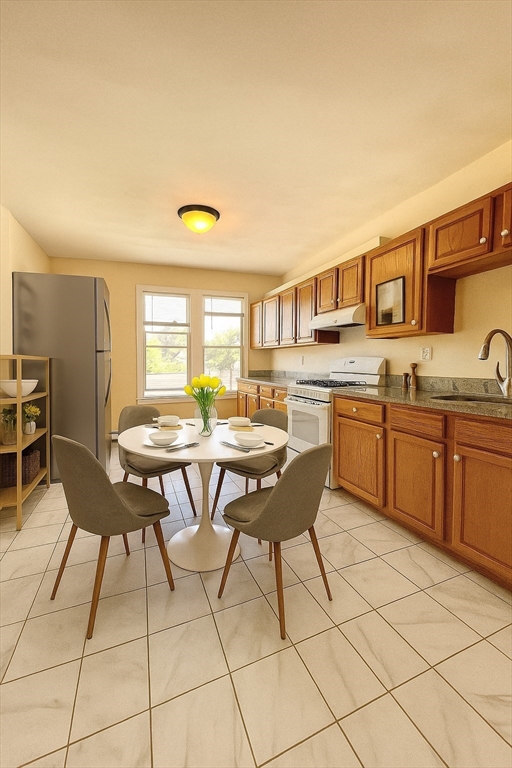 775 Cambridge St Unit: 2