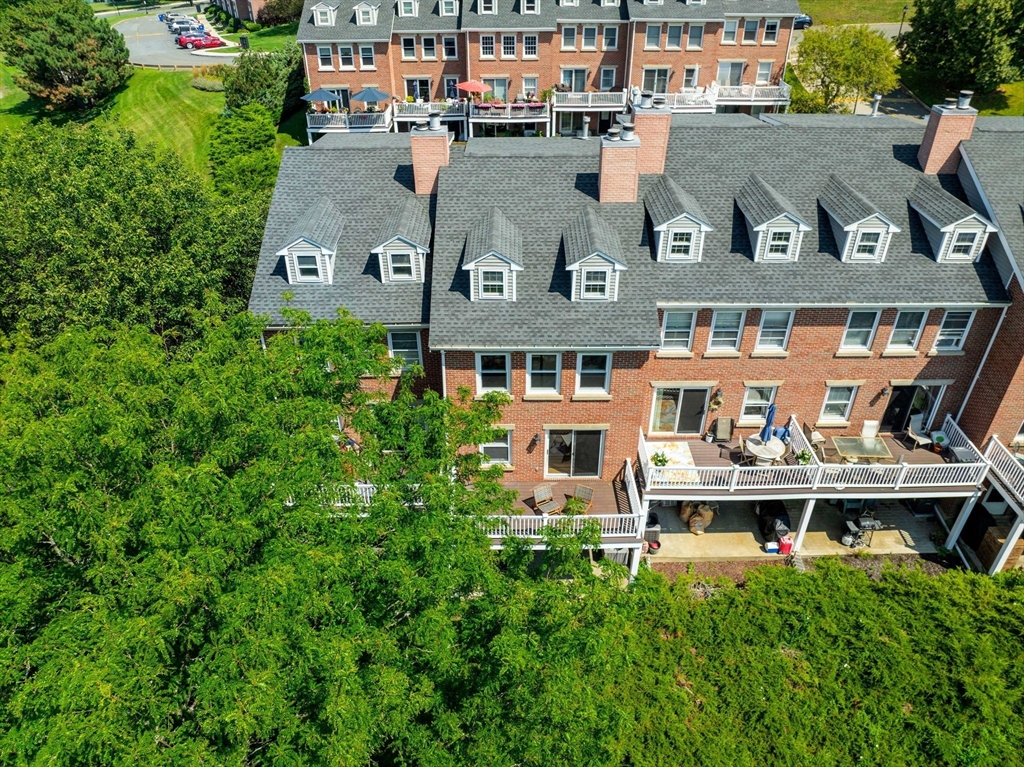 30 Breakwater Cv # 30