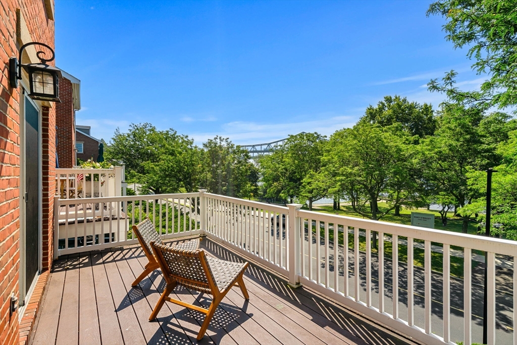 30 Breakwater Cv # 30