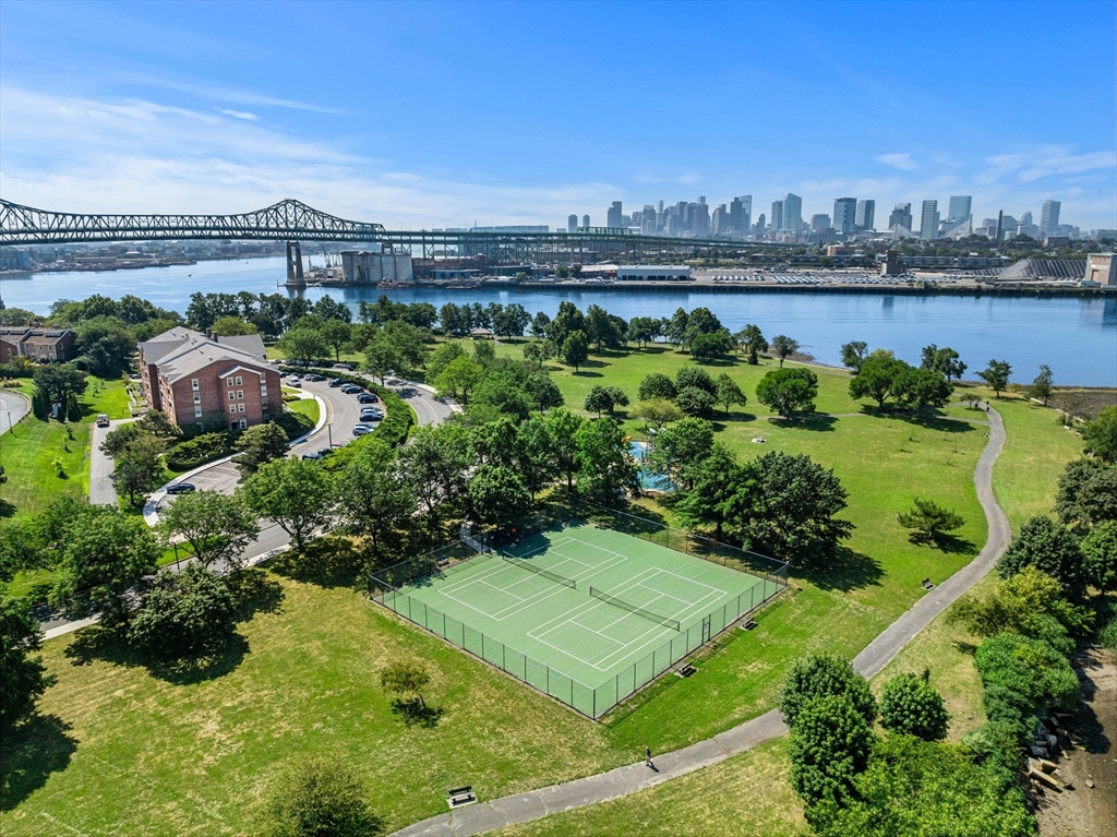 30 Breakwater Cv # 30