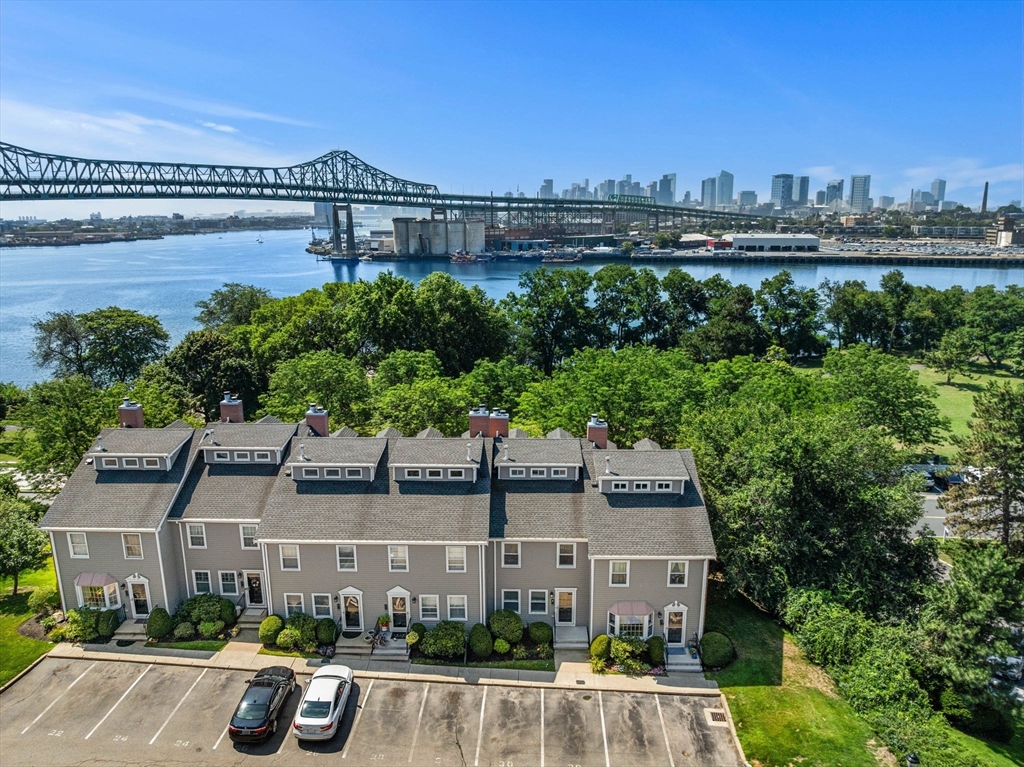 30 Breakwater Cv # 30