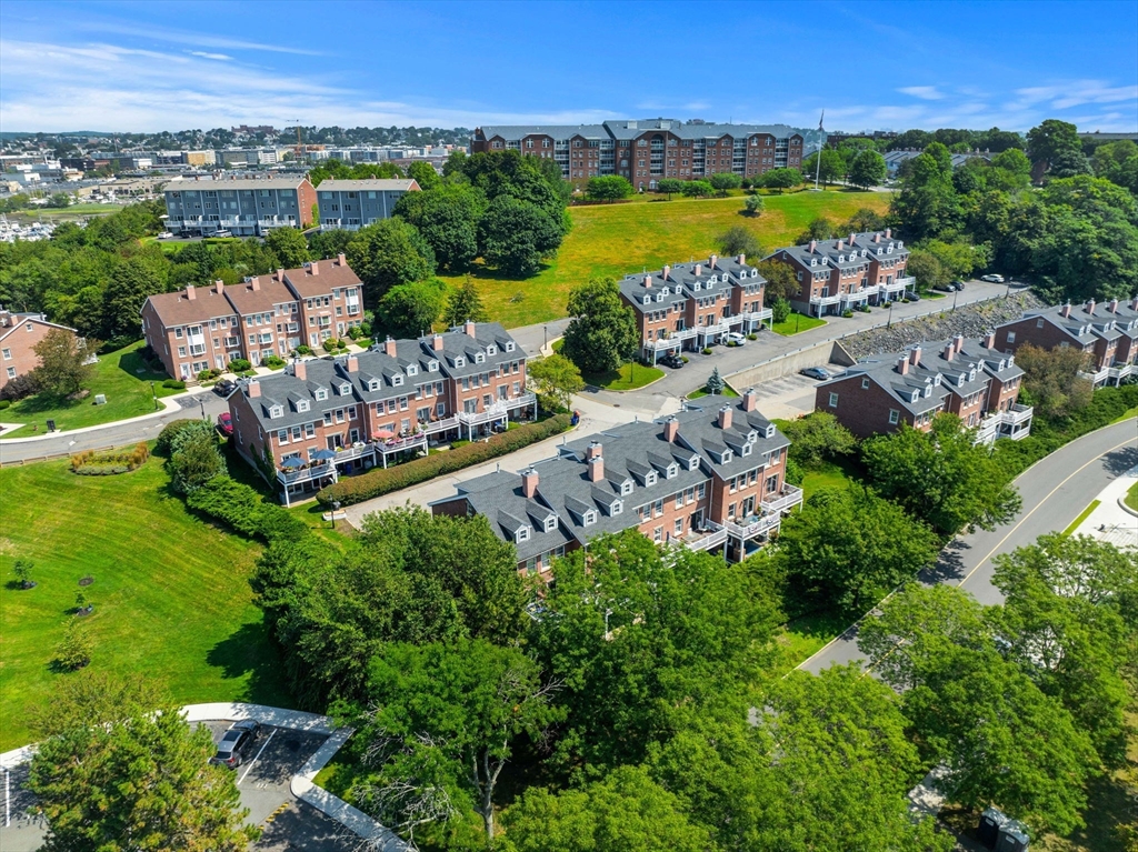 30 Breakwater Cv # 30