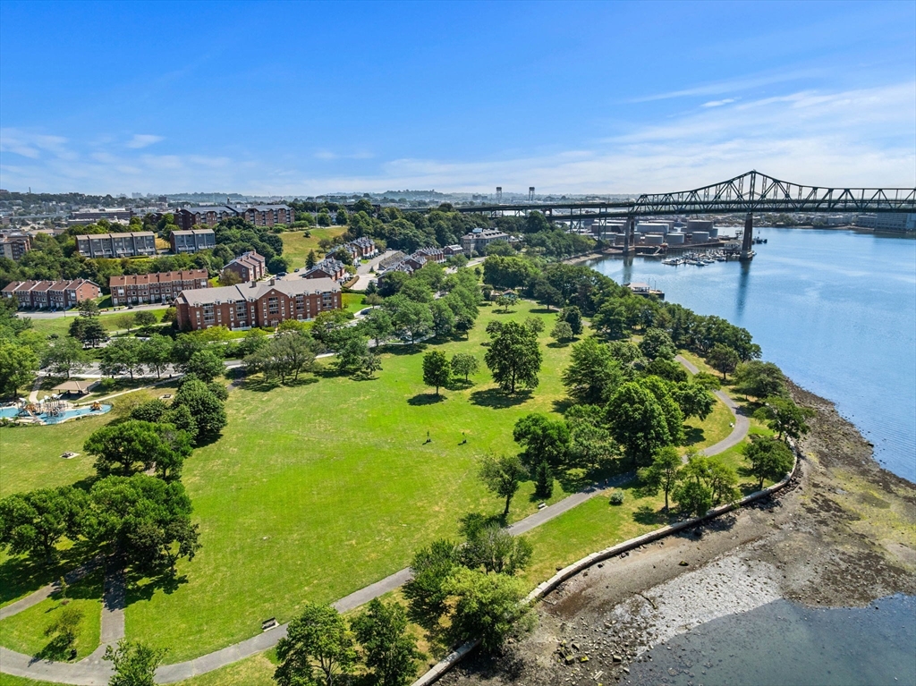 30 Breakwater Cv # 30