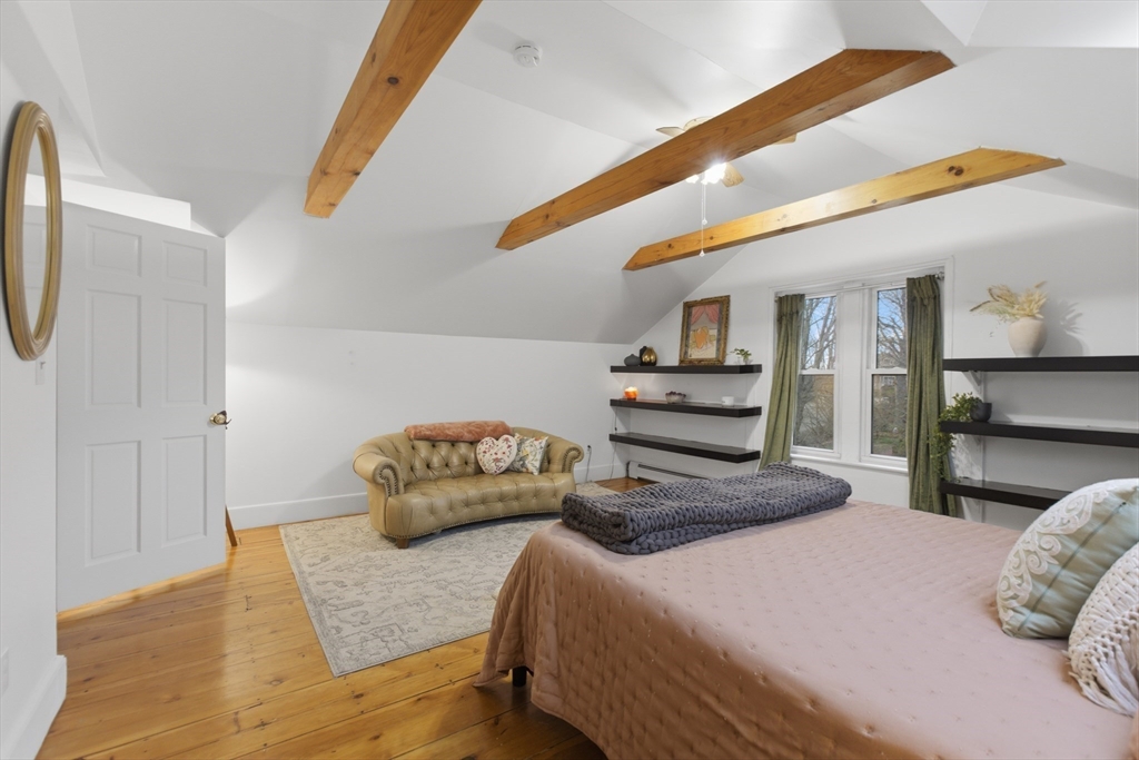 4 Mount Vernon St # 3