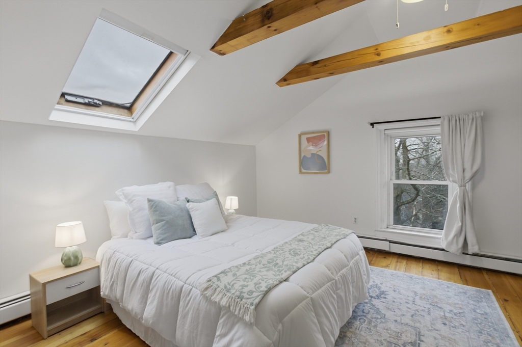 4 Mount Vernon St # 3