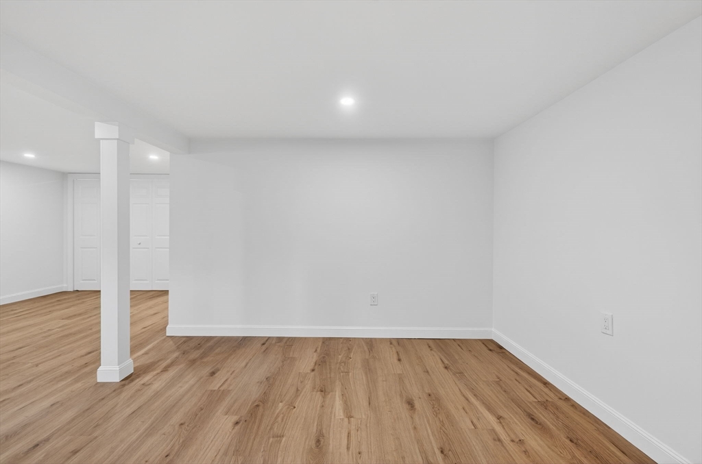49 Golf Ave
