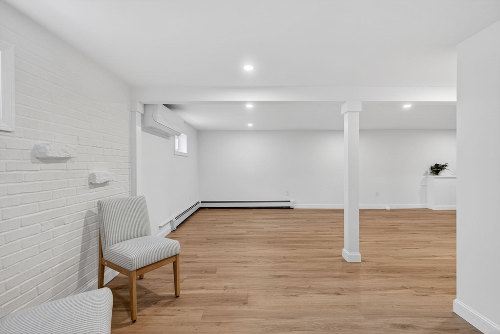49 Golf Ave