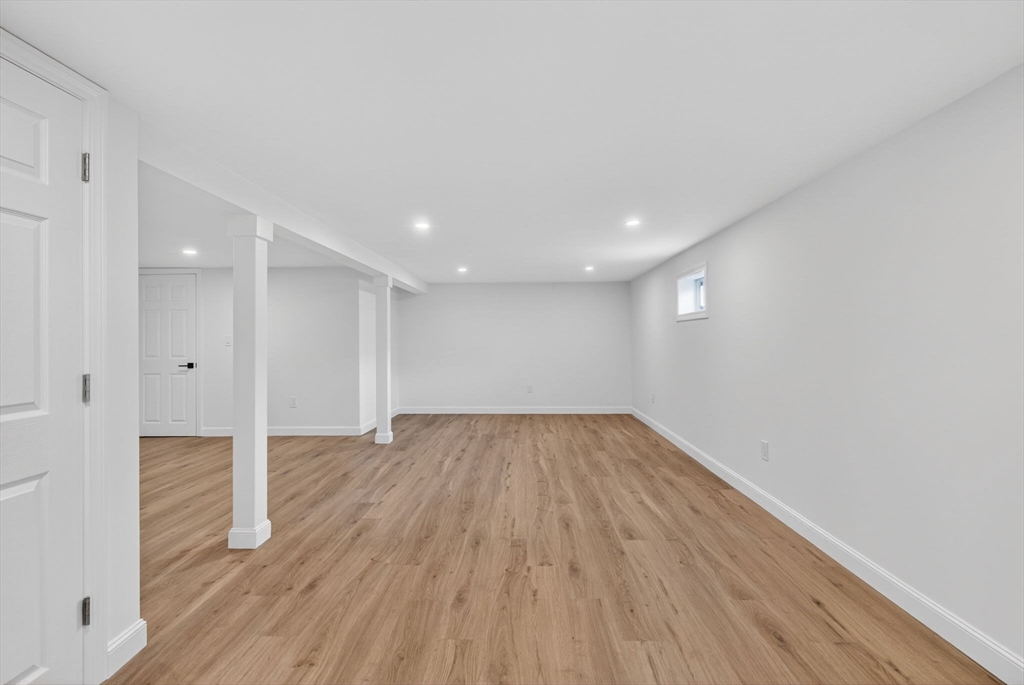 49 Golf Ave