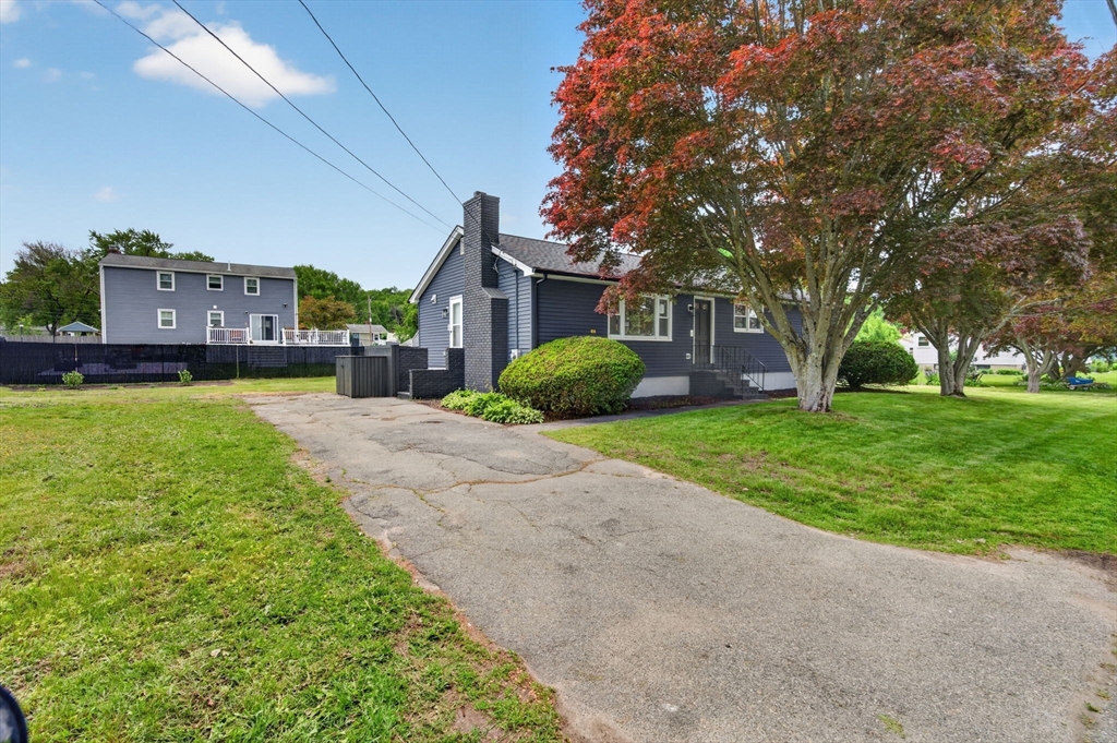 49 Golf Ave