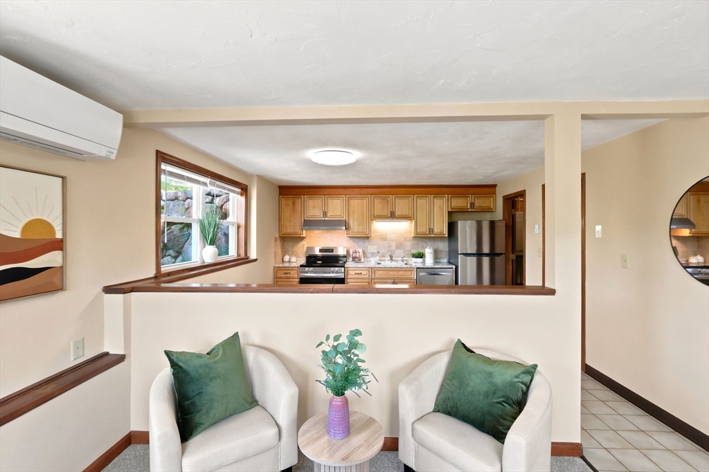 37 Mountain St # 37