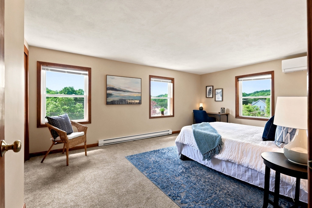 37 Mountain St # 37