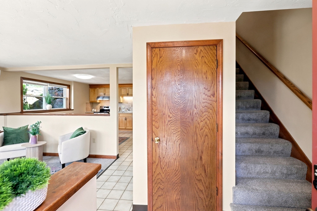 37 Mountain St # 37