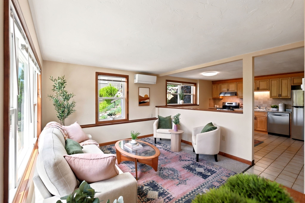 37 Mountain St # 37