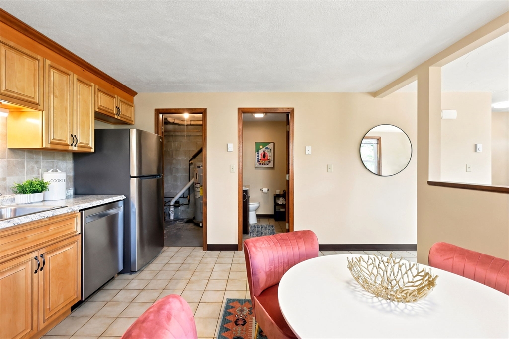 37 Mountain St # 37