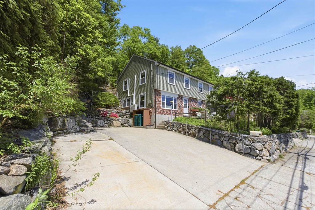 41 Mountain St # 41