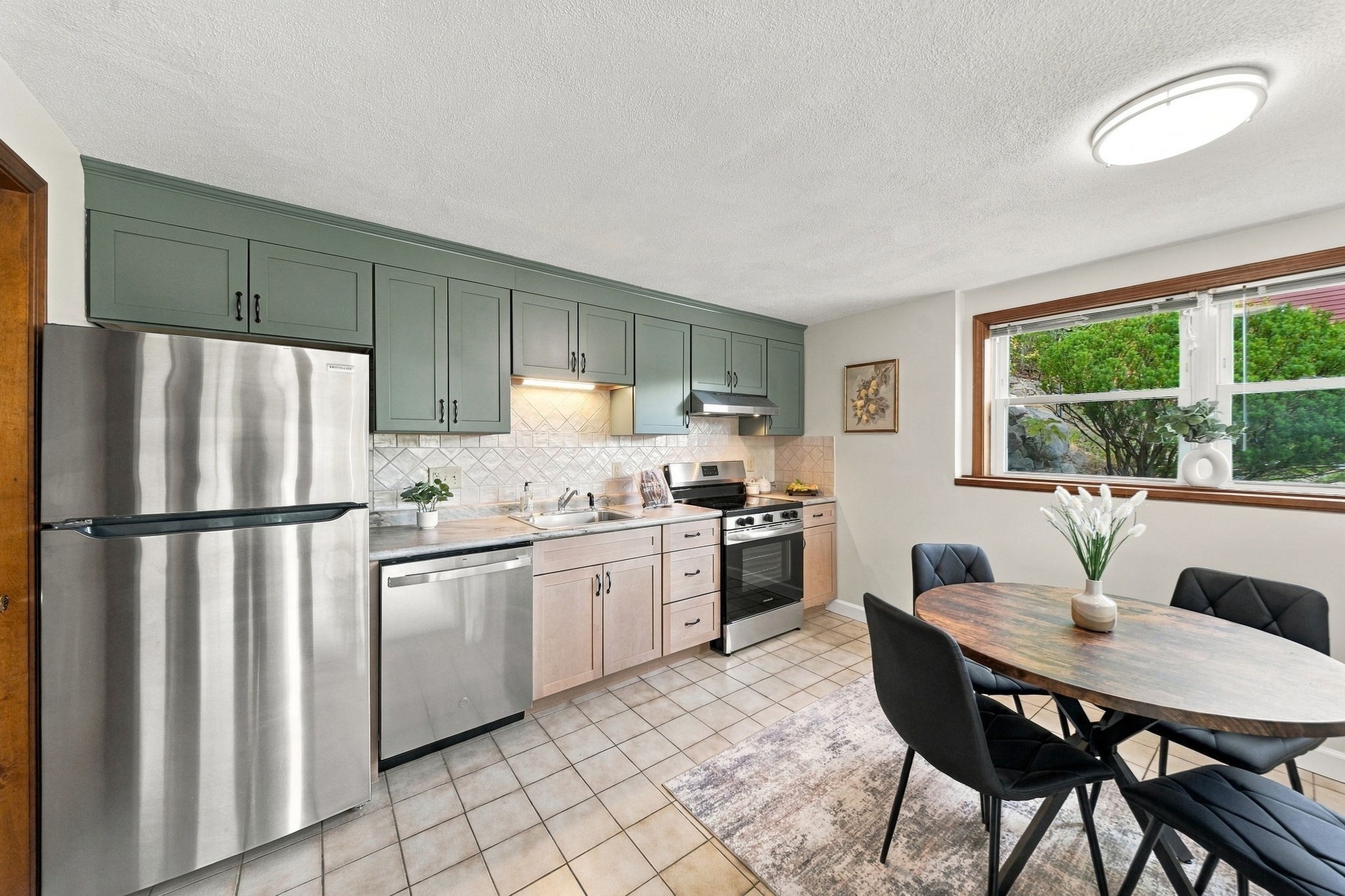39 Mountain St # 39